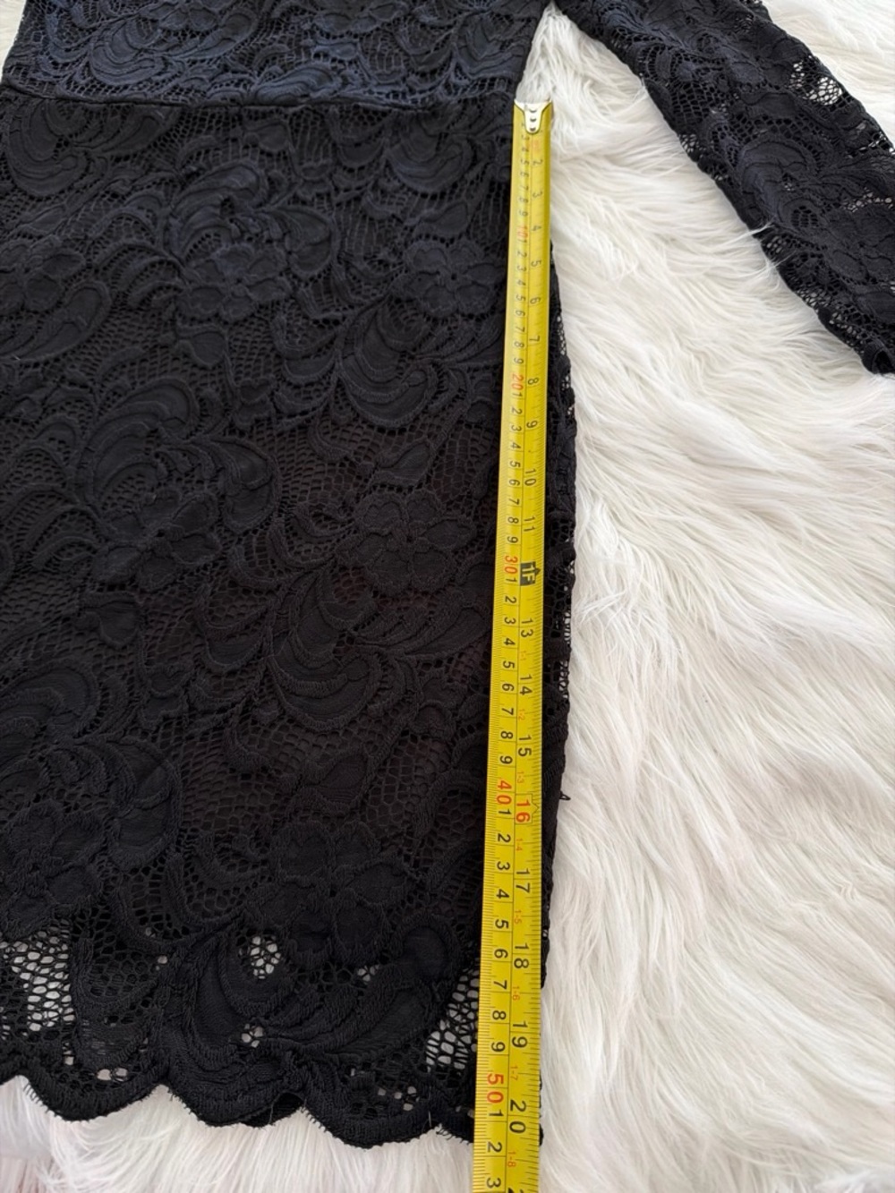 Black Lace Long-Sleeve Sheath Dress - Picture 3 of 3